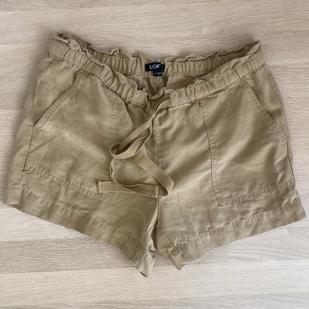 Loft linen shorts
